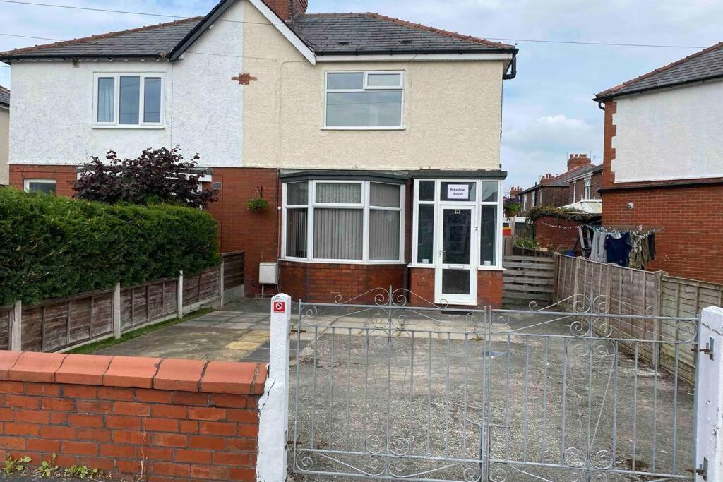 Sited In Lytham, Not Moss Side, Meadow Hse, Entire Hse, Sleeps 6 Apartment Moss Side  ภายนอก รูปภาพ