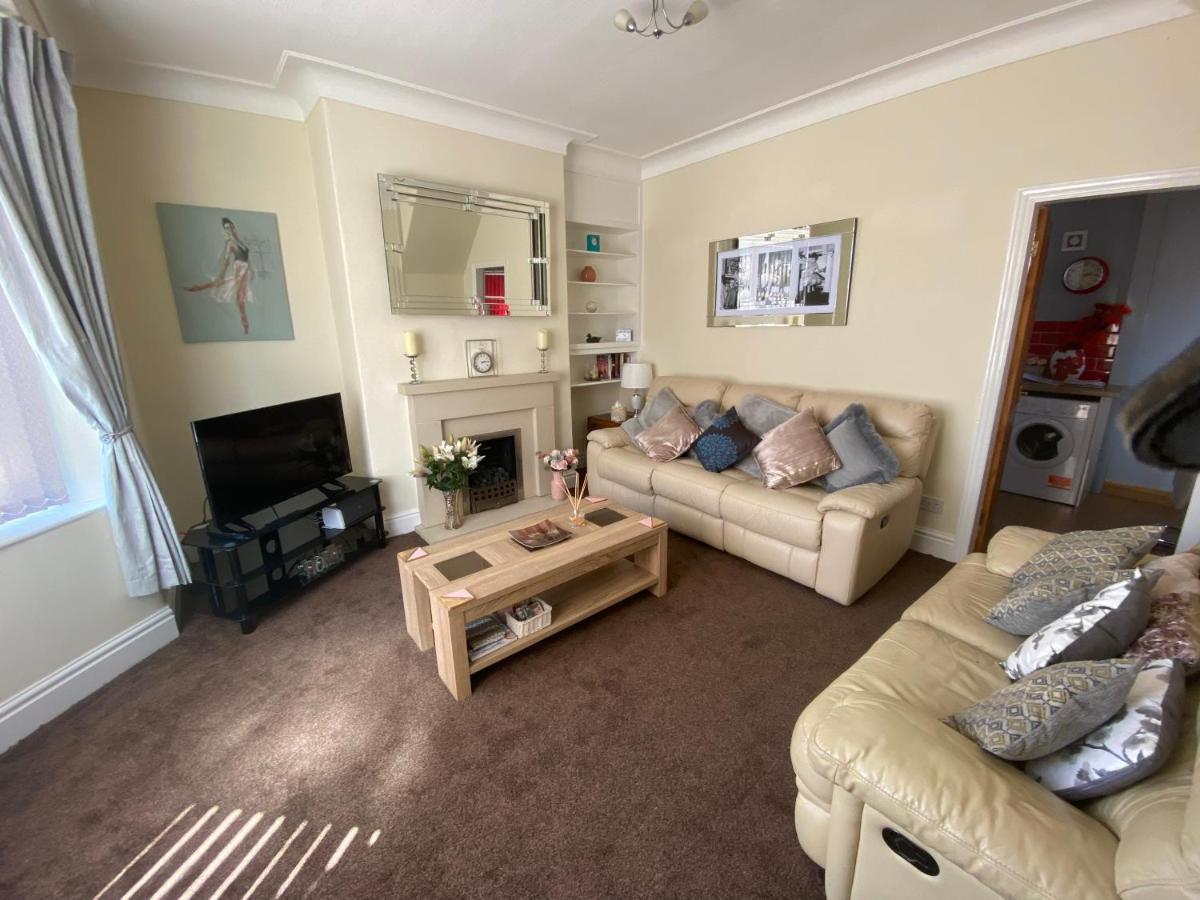 Sited In Lytham, Not Moss Side, Meadow Hse, Entire Hse, Sleeps 6 Apartment Moss Side  ภายนอก รูปภาพ